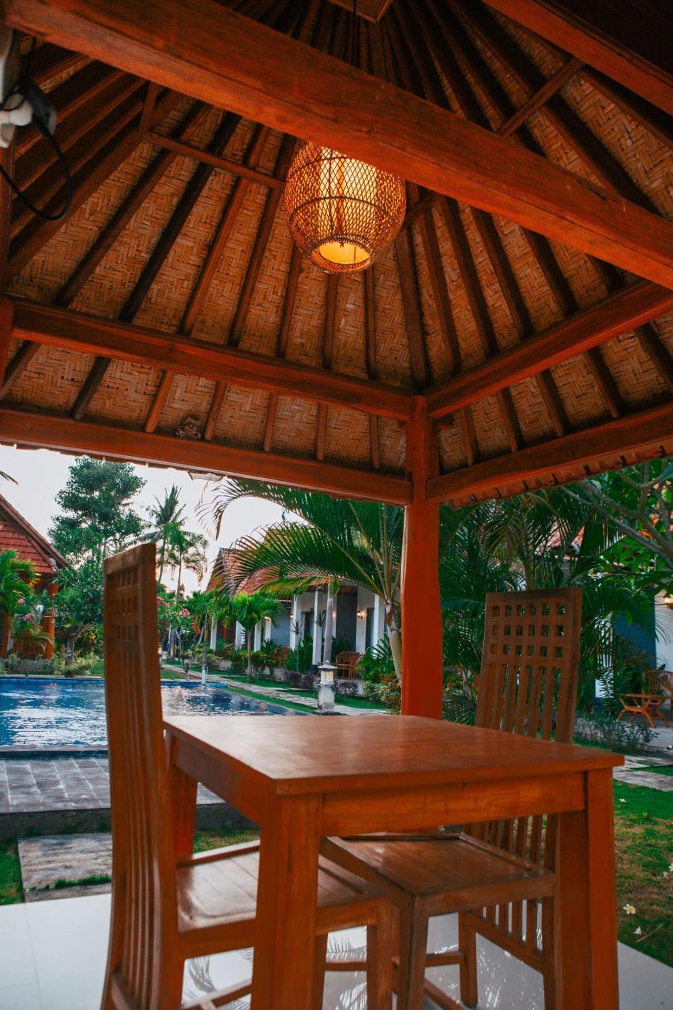 Sawit Garden Cottages Toyapakeh Exterior foto